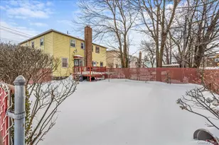 118-02 Springfield Blvd, Cambria Heights, NY 11411 - Photo 19