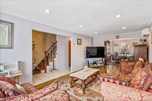 118-02 Springfield Blvd, Cambria Heights, NY 11411 - Photo 3