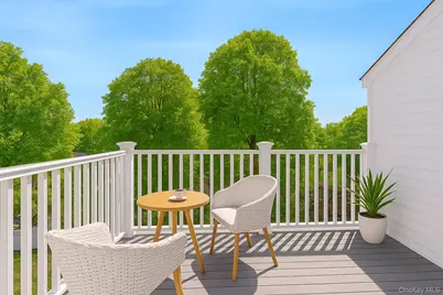 142 August Circle, East Northport, NY 11731 - Photo 7