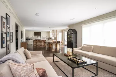 365 Split Rock Road, Syosset, NY 11791 - Photo 11