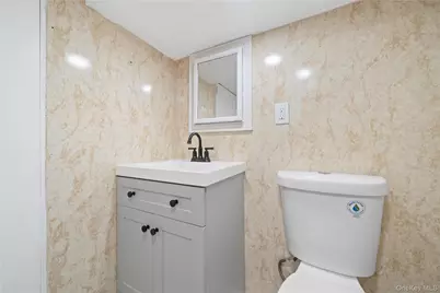 172 Juanita Avenue, Freeport, NY 11520 - Photo 25