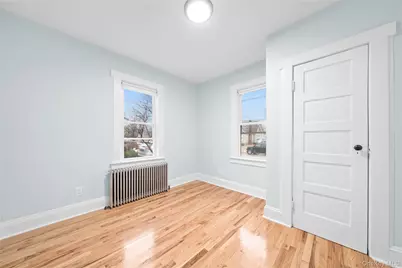 172 Juanita Avenue, Freeport, NY 11520 - Photo 9