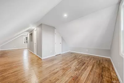 540 Mitchell Street, Uniondale, NY 11553 - Photo 21