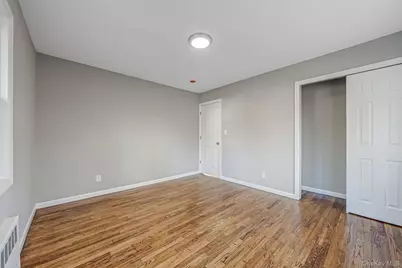 540 Mitchell Street, Uniondale, NY 11553 - Photo 15