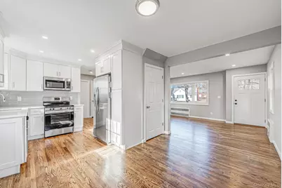 540 Mitchell Street, Uniondale, NY 11553 - Photo 9