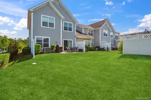 1 Willow Terrace, Coram, NY 11727 - Photo 33