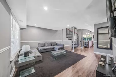 97 Drexelgate Court, Middle Island, NY 11953 - Photo 5