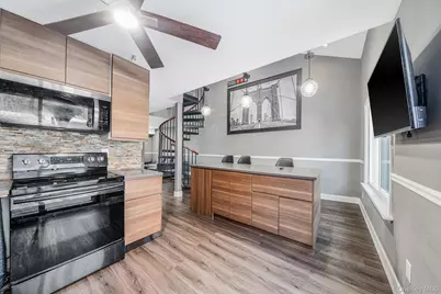 97 Drexelgate Court, Middle Island, NY 11953 - Photo 13