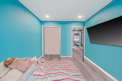 97 Drexelgate Court, Middle Island, NY 11953 - Photo 21