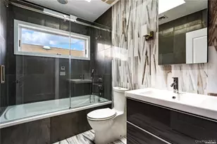 225 E Walnut St, Long Beach, NY 11561 - Photo 5