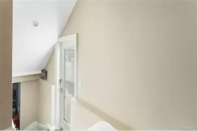 225 E Walnut Street #1, Long Beach, NY 11561 - Photo 21