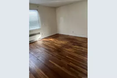 1046 Little Neck Avenue, North Bellmore, NY 11710 - Photo 3