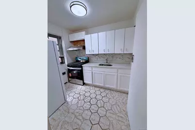 81-06 155 Avenue #2, Howard Beach, NY 11414 - Photo 9