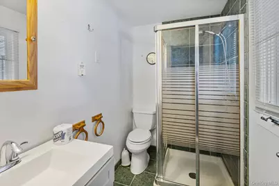 22 Glenview Avenue, Northport, NY 11768 - Photo 25