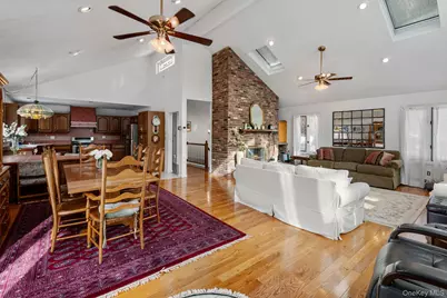 22 Glenview Avenue, Northport, NY 11768 - Photo 13