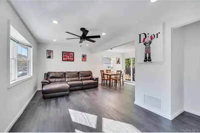 15 Lehigh Avenue, Centereach, NY 11720 - Photo 7