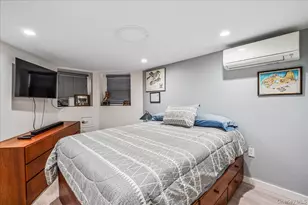 61-94 Grove St, Ridgewood, NY 11385 - Photo 25