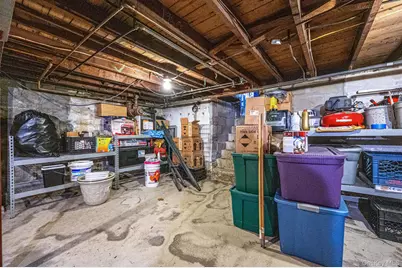 704 S 5th Street, Lindenhurst, NY 11757 - Photo 29