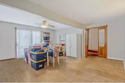 704 S 5th Street, Lindenhurst, NY 11757 - Photo 11