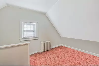 704 S 5th Street, Lindenhurst, NY 11757 - Photo 21