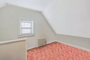 704 S 5th St, Lindenhurst, NY 11757 - Photo 21