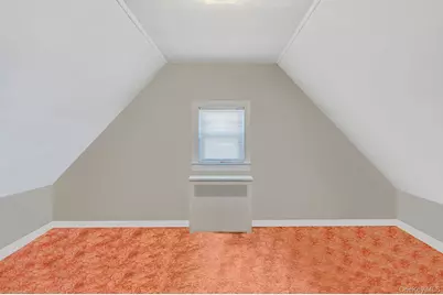 704 S 5th Street, Lindenhurst, NY 11757 - Photo 25