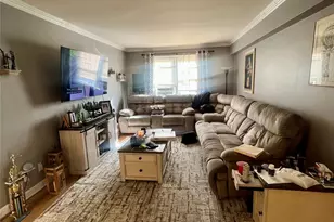 70 Locust Ave, New Rochelle, NY 10801 - Photo 5