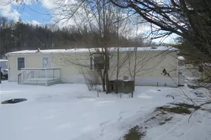 723 Beekman Rd, Hopewell Junction, NY 12533 - Photo 3