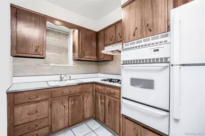 187 Woodland Avenue, Yonkers, NY 10703 - Photo 13