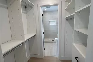 6 Park Pl, Great Neck, NY 11024 - Photo 7