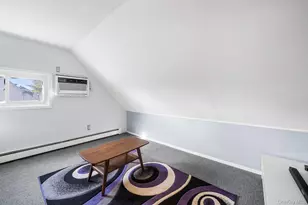 111 Stirrup Ln, Levittown, NY 11756 - Photo 17