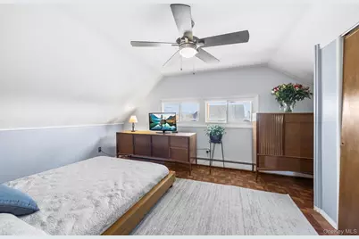 111 Stirrup Lane, Levittown, NY 11756 - Photo 13