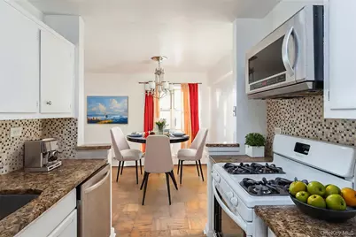 9910 60 Avenue #CC1, Corona, NY 11368 - Photo 5