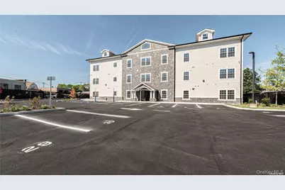 776 Fulton Street #2D, Farmingdale, NY 11735 - Photo 3