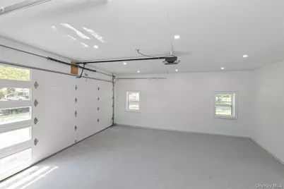 11 Edcris Lane, Huntington, NY 11743 - Photo 29