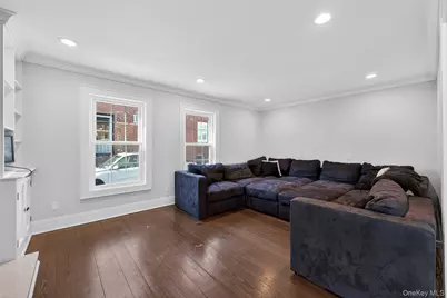 20 Westbridge Drive, Babylon, NY 11702 - Photo 9