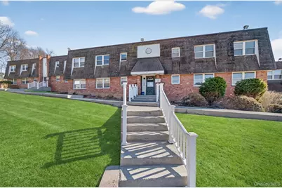 18 Crescent Drive #69, Thiells, NY 10984 - Photo 5