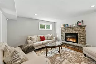 4 Stell Ln, East Northport, NY 11731 - Photo 25