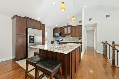 4 Stell Lane, East Northport, NY 11731 - Photo 11