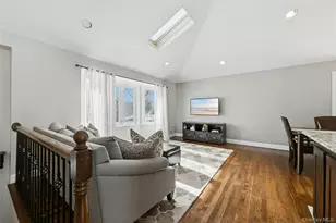 4 Stell Ln, East Northport, NY 11731 - Photo 7