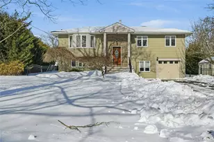 4 Stell Ln, East Northport, NY 11731 - Photo 3