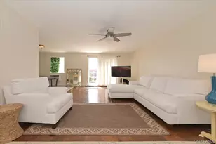 320 E Shore Rd, Great Neck, NY 11023 - Photo 7