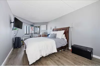 725 Miller Avenue #318, Freeport, NY 11520 - Photo 13