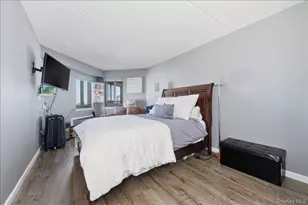 725 Miller Ave, Freeport, NY 11520 - Photo 13