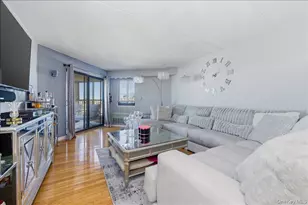 725 Miller Ave, Freeport, NY 11520 - Photo 3