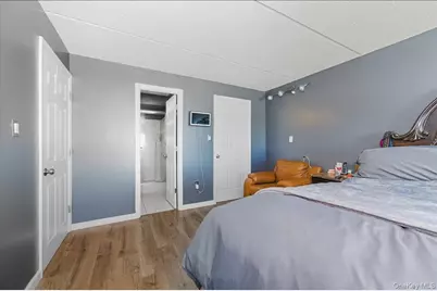 725 Miller Avenue #318, Freeport, NY 11520 - Photo 11