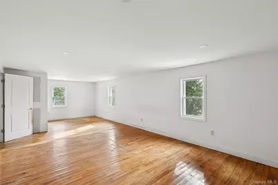 549 Woodbury Road, Cold Spring Harbor, NY 11724 - Photo 35