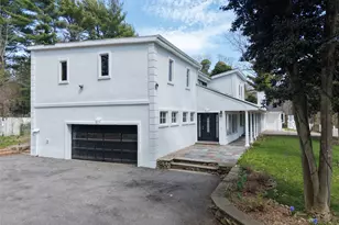 549 Woodbury Rd, Cold Spring Harbor, NY 11724 - Photo 3