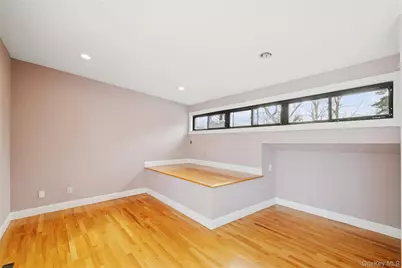 549 Woodbury Road, Cold Spring Harbor, NY 11724 - Photo 39