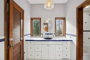 549 Woodbury Rd, Cold Spring Harbor, NY 11724 - Photo 41